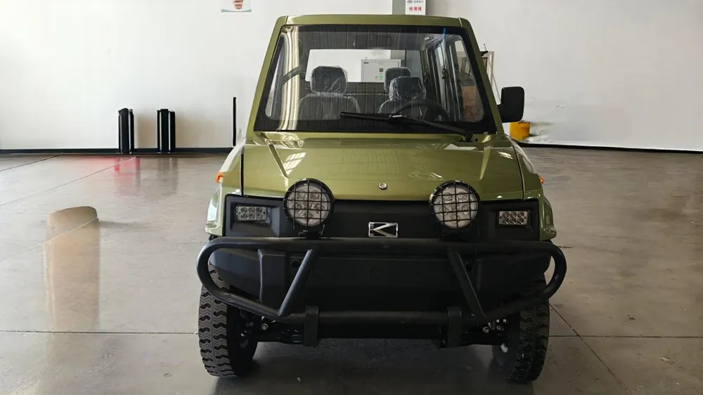 HeRun Şirketi Ukrayna'ya Özelleştirilmiş 4XR ve Adventure-4 Araçlarını Gönderdi**
